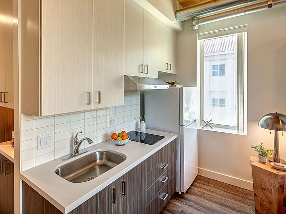 2nd image of 1322 O St #212