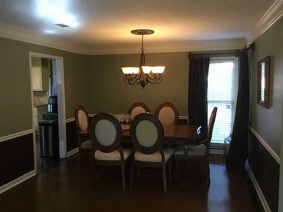 3rd image of 4477 Pinegate Dr
