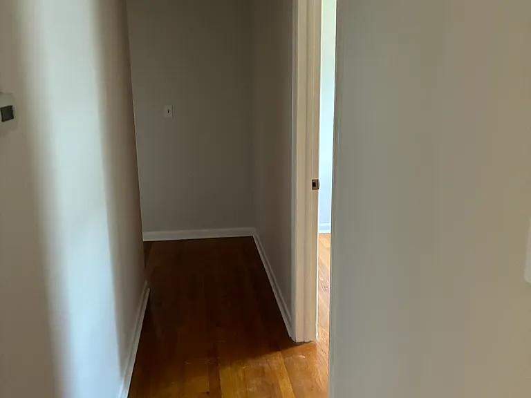 61 Phillips Rd — Photo 16