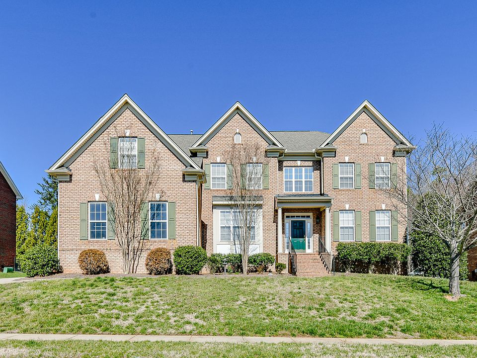 1032 Murandy Ln, Matthews, NC 28104 Zillow
