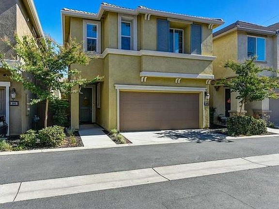 4th image of 2093 Camino Real Way