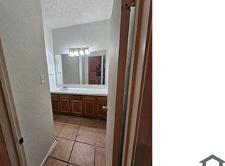 10220 Woodleaf Dr, Dallas, TX 75227