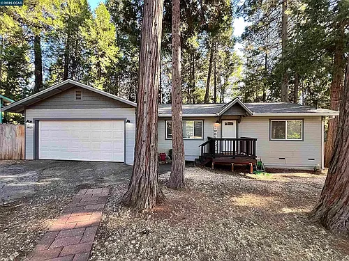 14625 Bridgeport Cir Photo 1