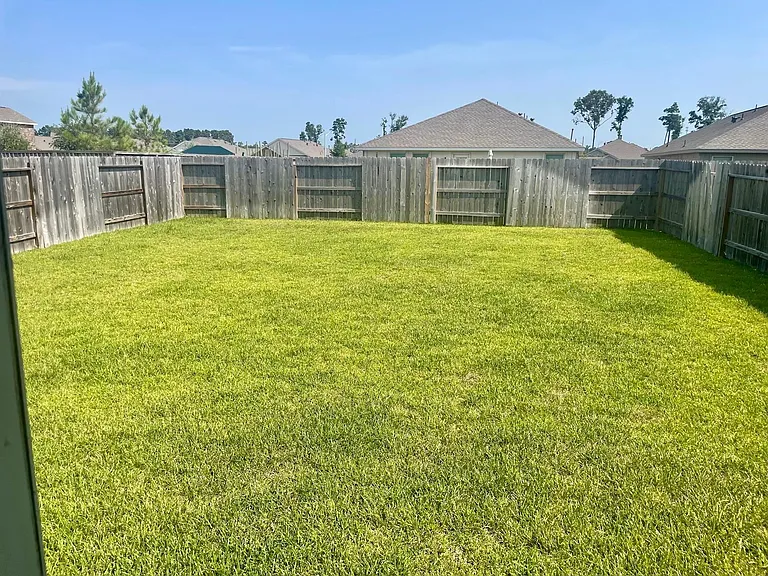 21722 Piscinola Ln — Photo 11