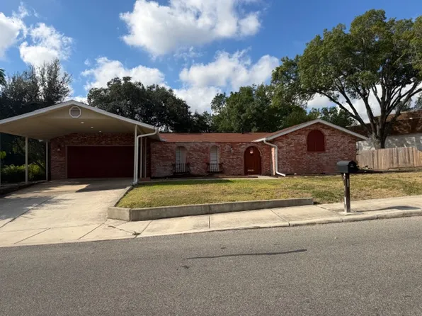 5214 King George Dr, San Antonio, TX 78229