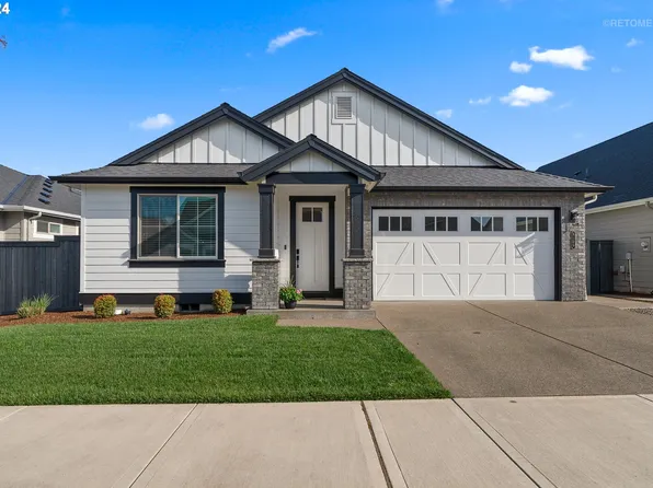 8109 SE Hayloft St, Hillsboro, OR 97123