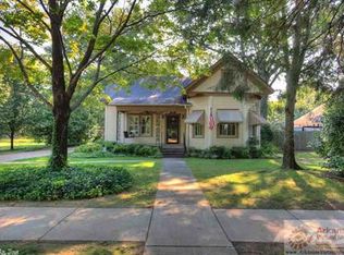 324 Conway Blvd, Conway, AR 72034