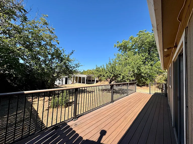 12115 Dry Creek Rd — Photo 10