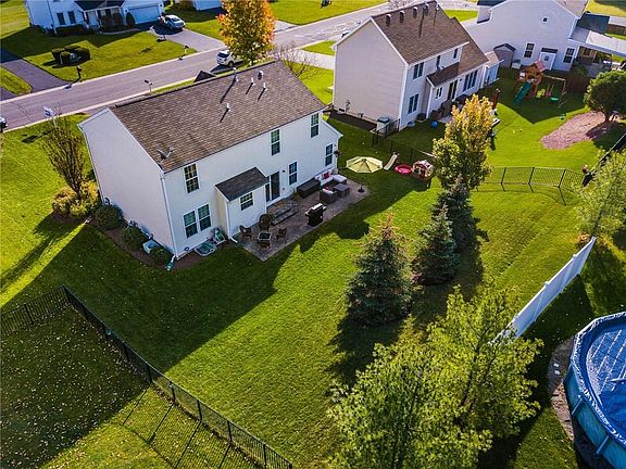 3rd image of 1126 Jensen Ct