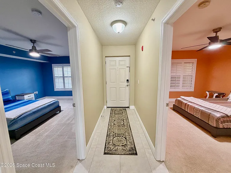 551 Casa Bella Dr #204 — Photo 45