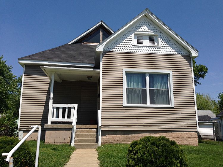 1st image of 1103 W 4th St