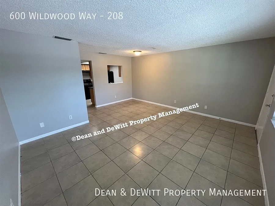 600 Wildwood Way Unit #204 — Photo 3
