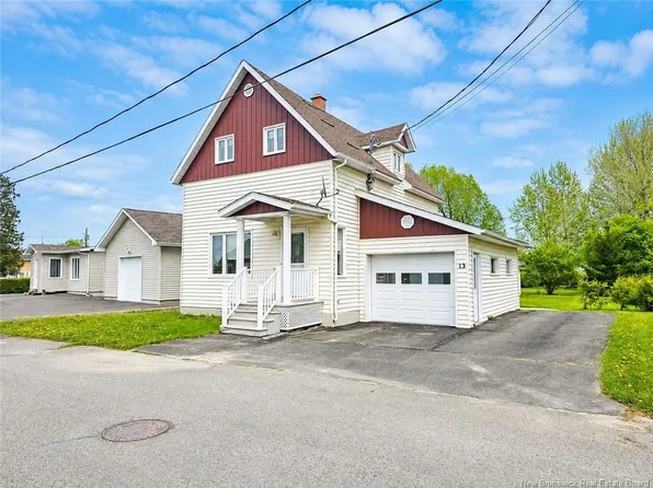 13 Violette Rd, Saint Laonard, NB E7E 1Z8