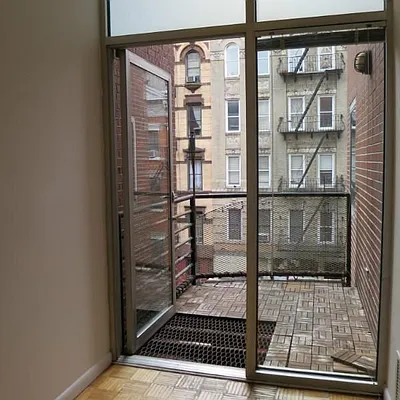 Rented by Centric New York | media 24