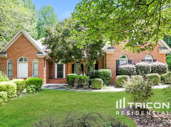 60 Costleys Bridge Dr