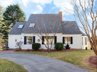 67 Fernbrook Ln, Centerville, MA 02632