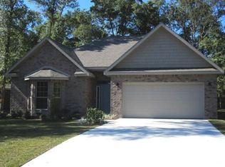 54 Dickens Dr, Lane Freeport, FL 32439
