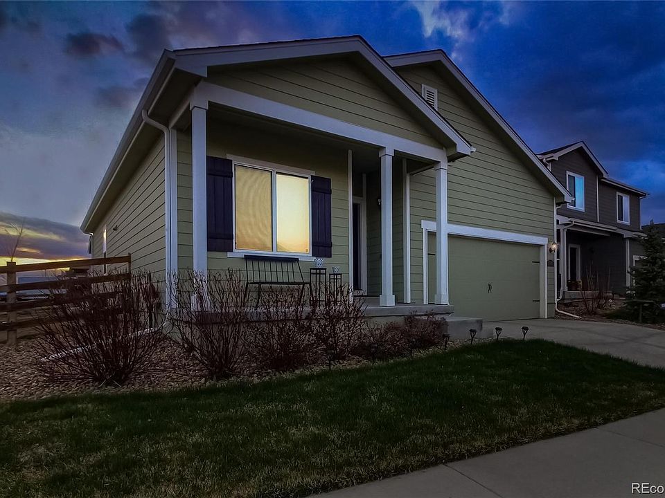 1st image of 1653 Taos St
