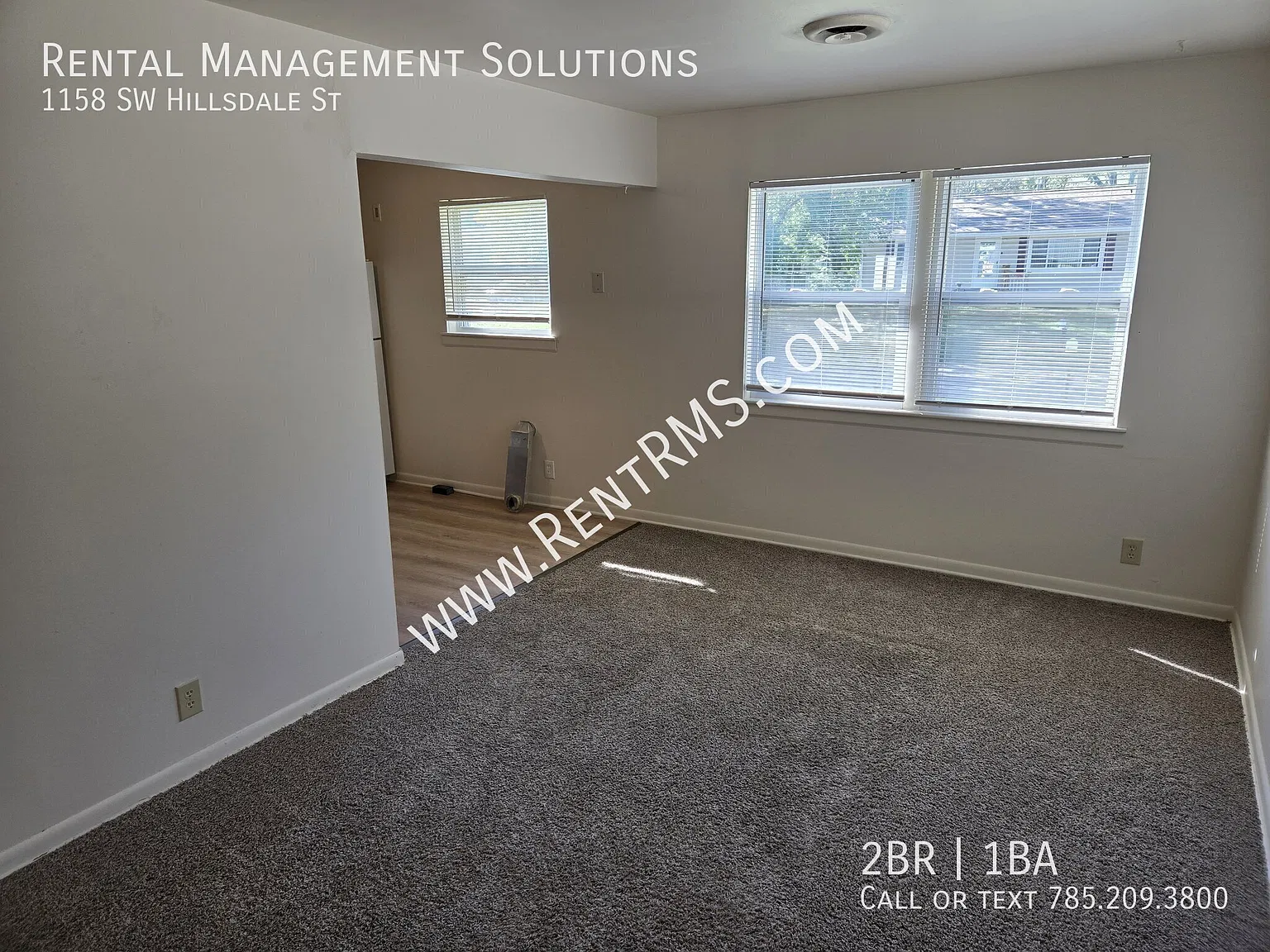 1158 Sw Hillsdale St- 2 Bed/1 Bath Duplex — Photo 2