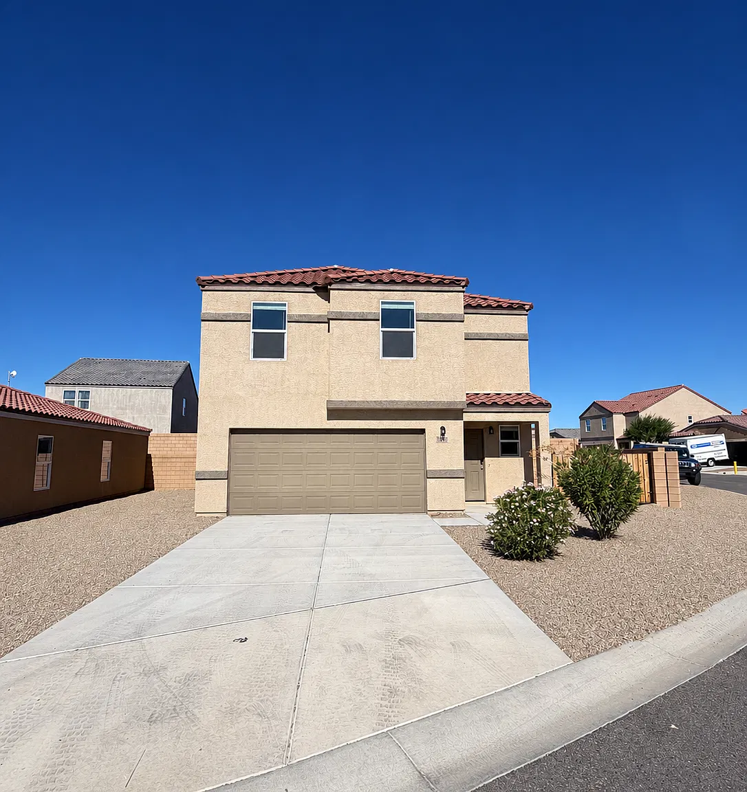 4 bed, 1965 sqft, $2,200 — Photo 1