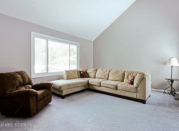 2nd image of 5420 Arlington Dr E