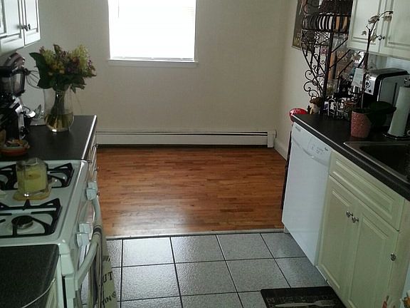 5th image of 101-105 Rockland Ave #8