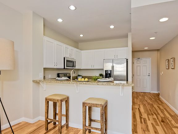 5th image of 450 J St Unit 3311