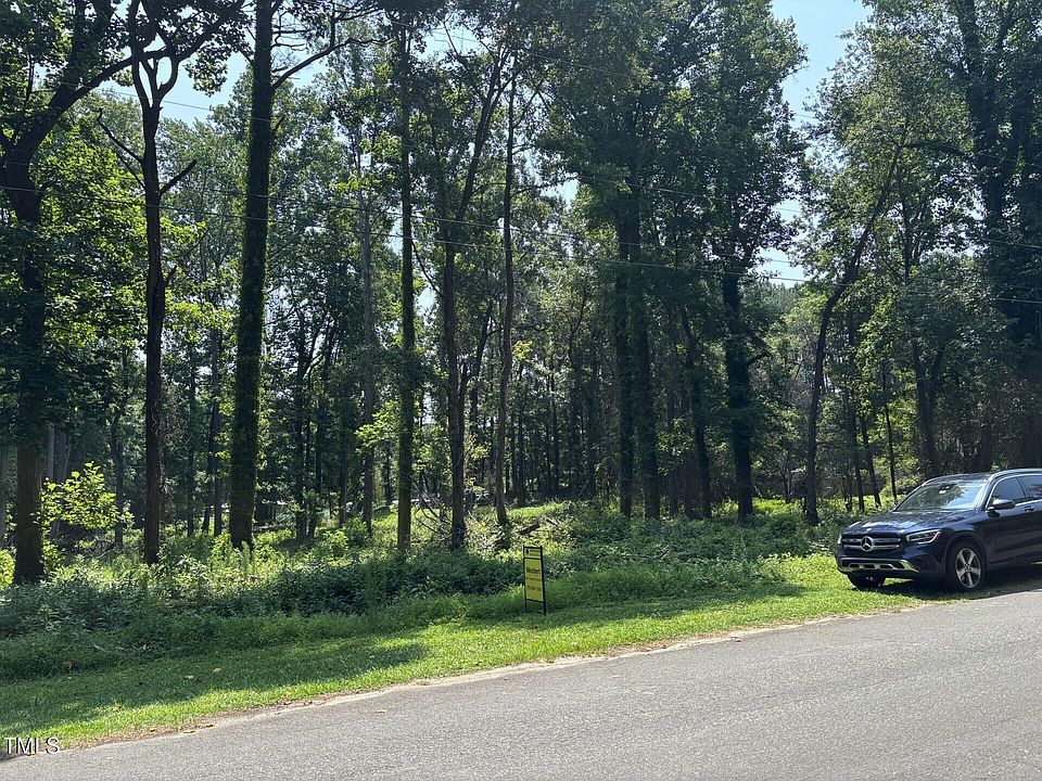 2nd image of 405 Meadow Dr Lot Lo18