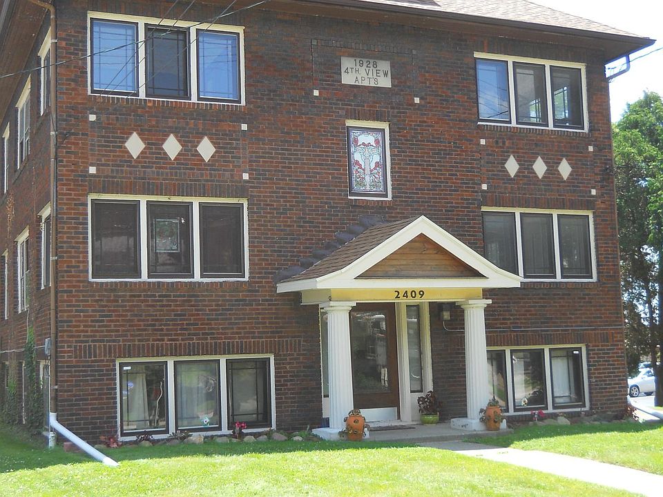 1st image of 2409 4th St APT 3