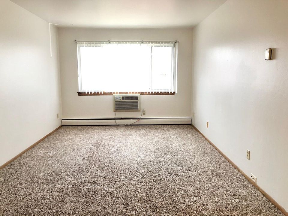 2311 Badger Pkwy Madison, WI, 53713 Apartments for Rent Zillow
