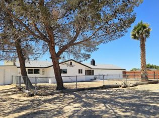 420 N Yorktown St, Ridgecrest, CA 93555