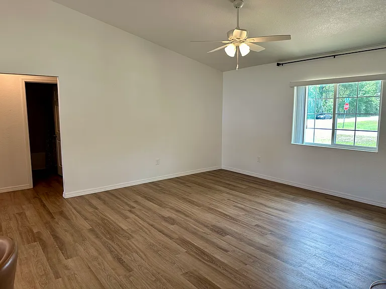 12245 SE 86th Ct — Photo 4