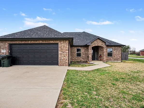 2313 Camryn Ln, Mabank, TX 75147
