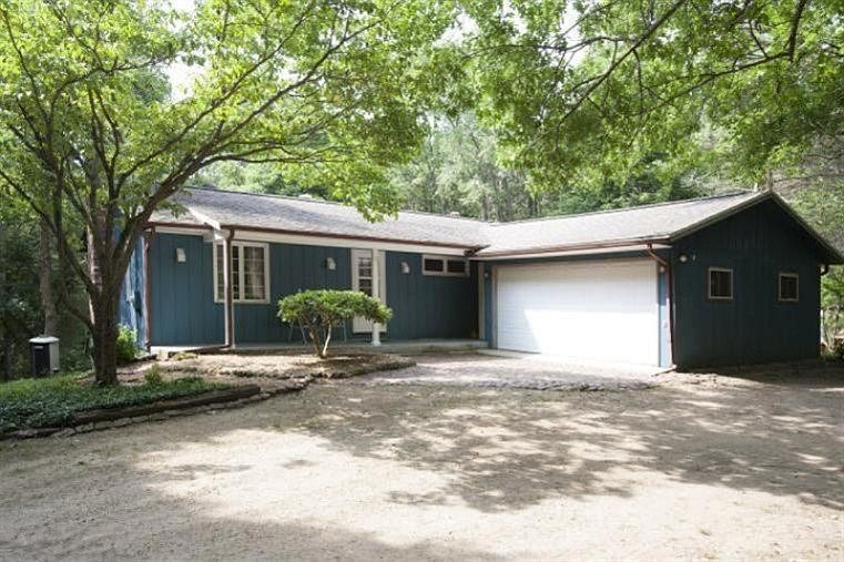 1st image of 11208 E G Ave