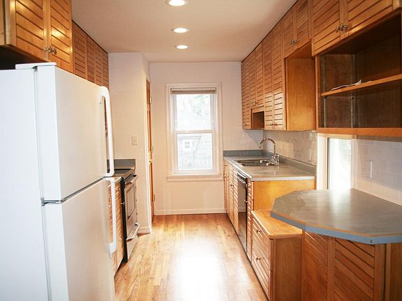 Bright, sunny kitchen