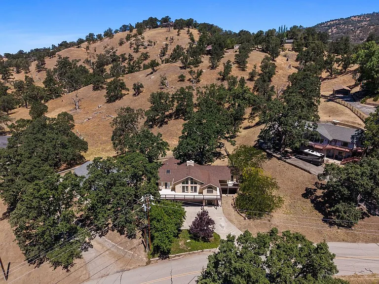 29861 Greenwater Dr — Photo 45