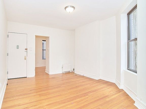 2nd image of 207 W 80th St APT 5D
