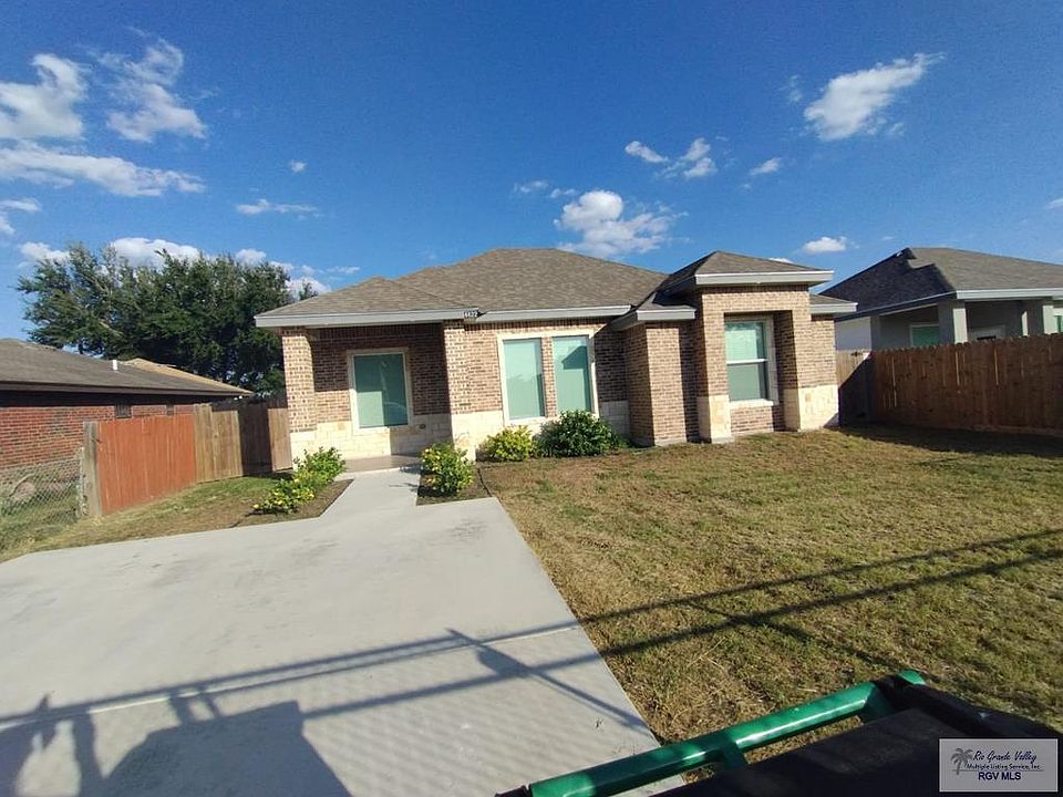 1st image of 4622 Hernandez Dr