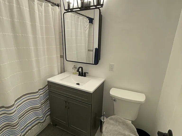 23 Water Grant St #8C — Photo 12