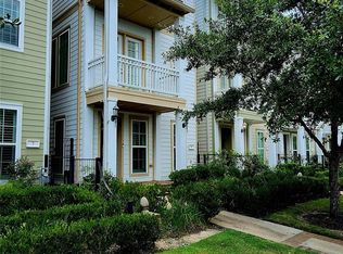 11 Rafters Row, The Woodlands, TX 77380