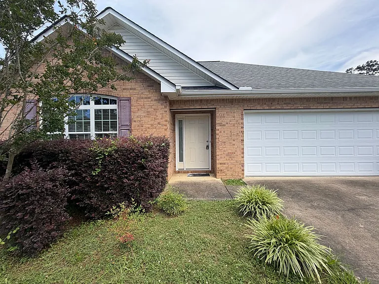 10 Southfork Dr SW — Photo 27