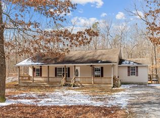 1365 Pilgrim Dr, Grimsley, TN 38565