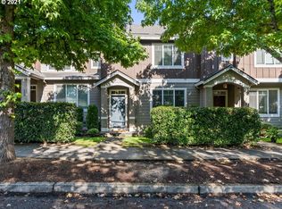 208 NE Newhouse Rd, Vancouver, WA 98663