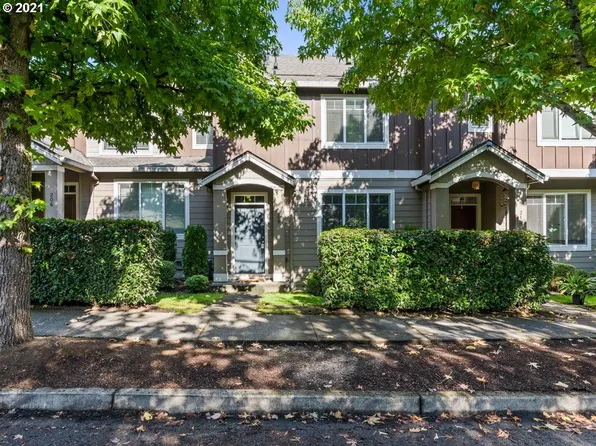 208 NE Newhouse Rd, Vancouver, WA 98663