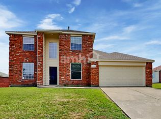 1010 Hanover Dr, Forney, TX 75126