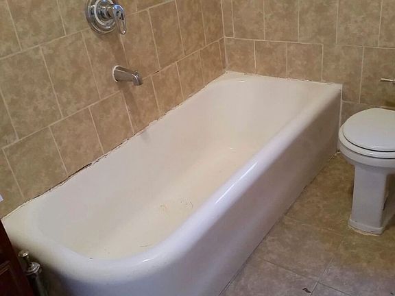 3rd image of 717 E 228th St APT 1C