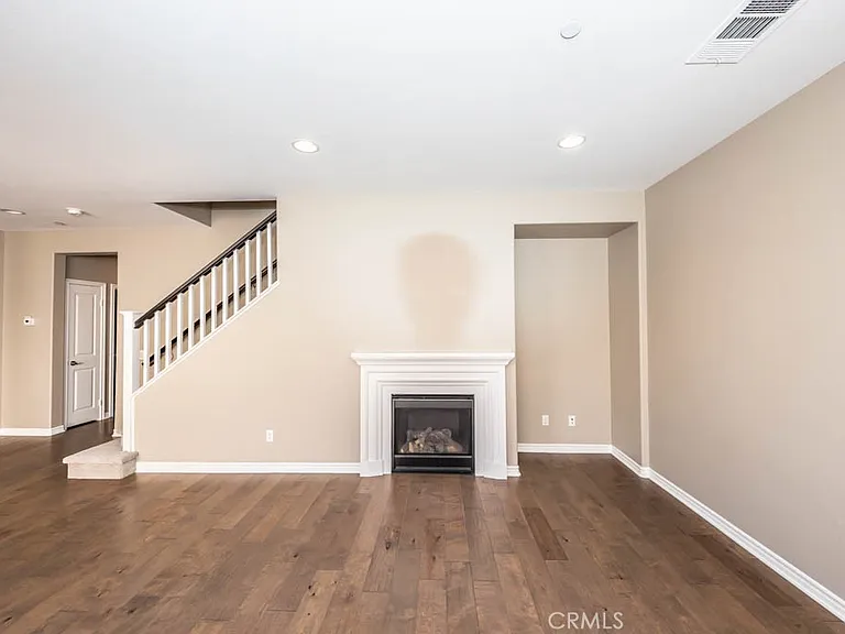 5041 Menton Ln — Photo 12