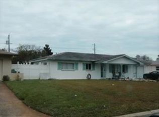 8972 108th St, Seminole, FL 33772