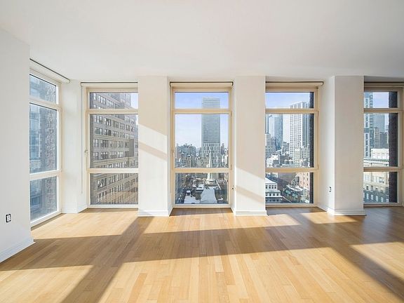 3rd image of 11 E 29th St APT 22A
