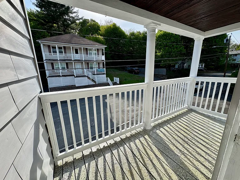 39 Cliff St #2 — Photo 10